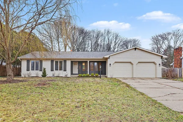 $448,000 | 8134 Birchwood Avenue, Jenison, MI 49428