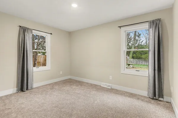 $448,000 | 8134 Birchwood Avenue, Jenison, MI 49428