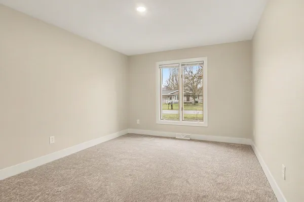 $448,000 | 8134 Birchwood Avenue, Jenison, MI 49428