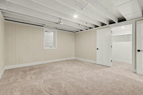 $448,000 | 8134 Birchwood Avenue, Jenison, MI 49428