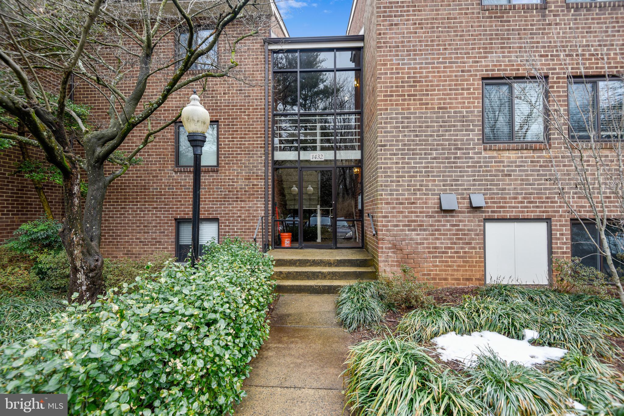 1432 Northgate Square, Unit 2A Reston, VA 20190 - Photo 1 of 21