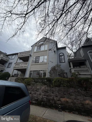 $1,999 | 916 Windbrooke Drive, Unit 916, Gaithersburg, MD 20879