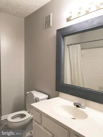 $1,899 | 916 Windbrooke Drive, Unit 916, Gaithersburg, MD 20879