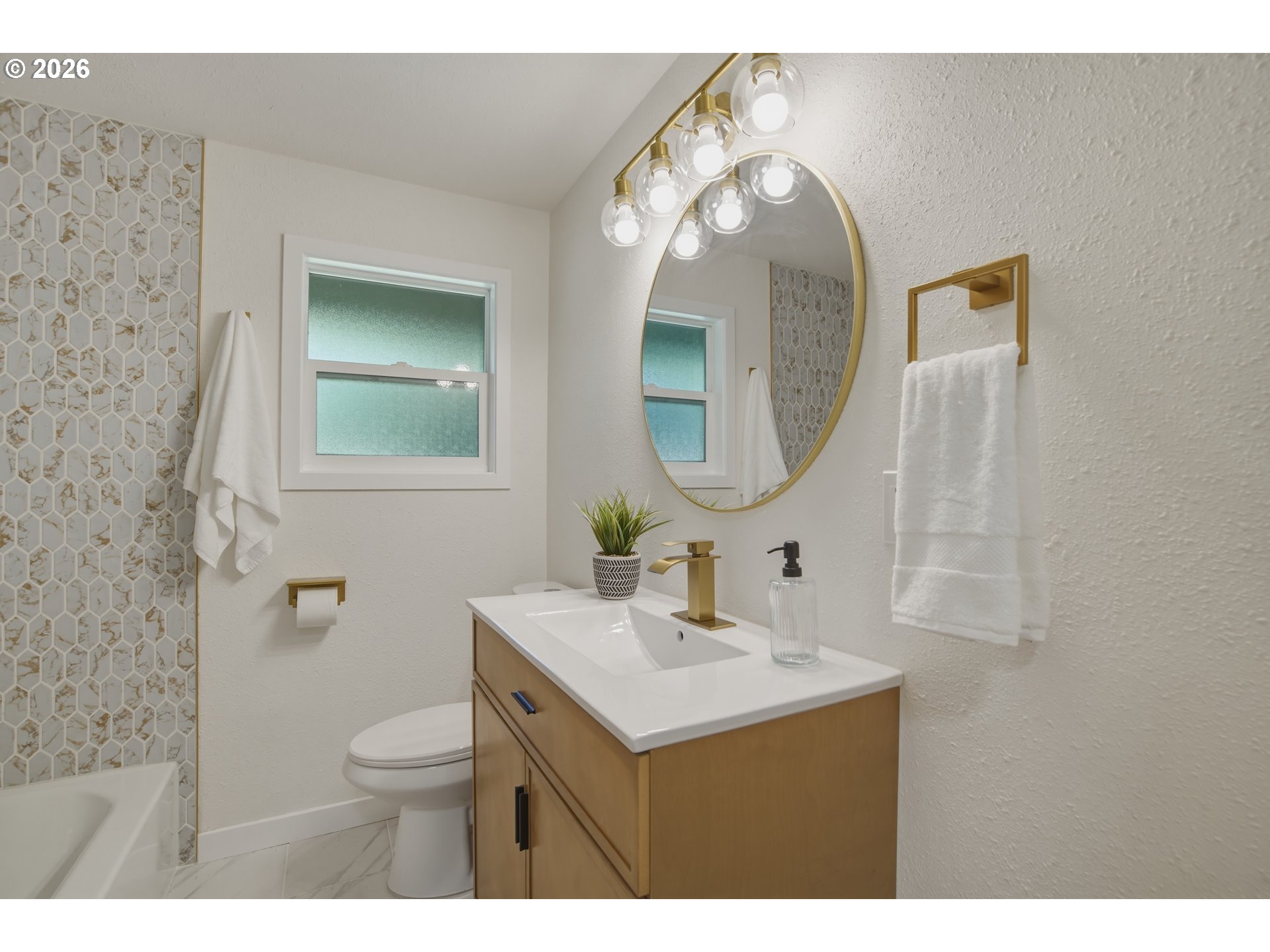 3455 Potter Street Eugene, OR 97405 - Photo 26 of 36 a bathroom with a sink mirror and toilet