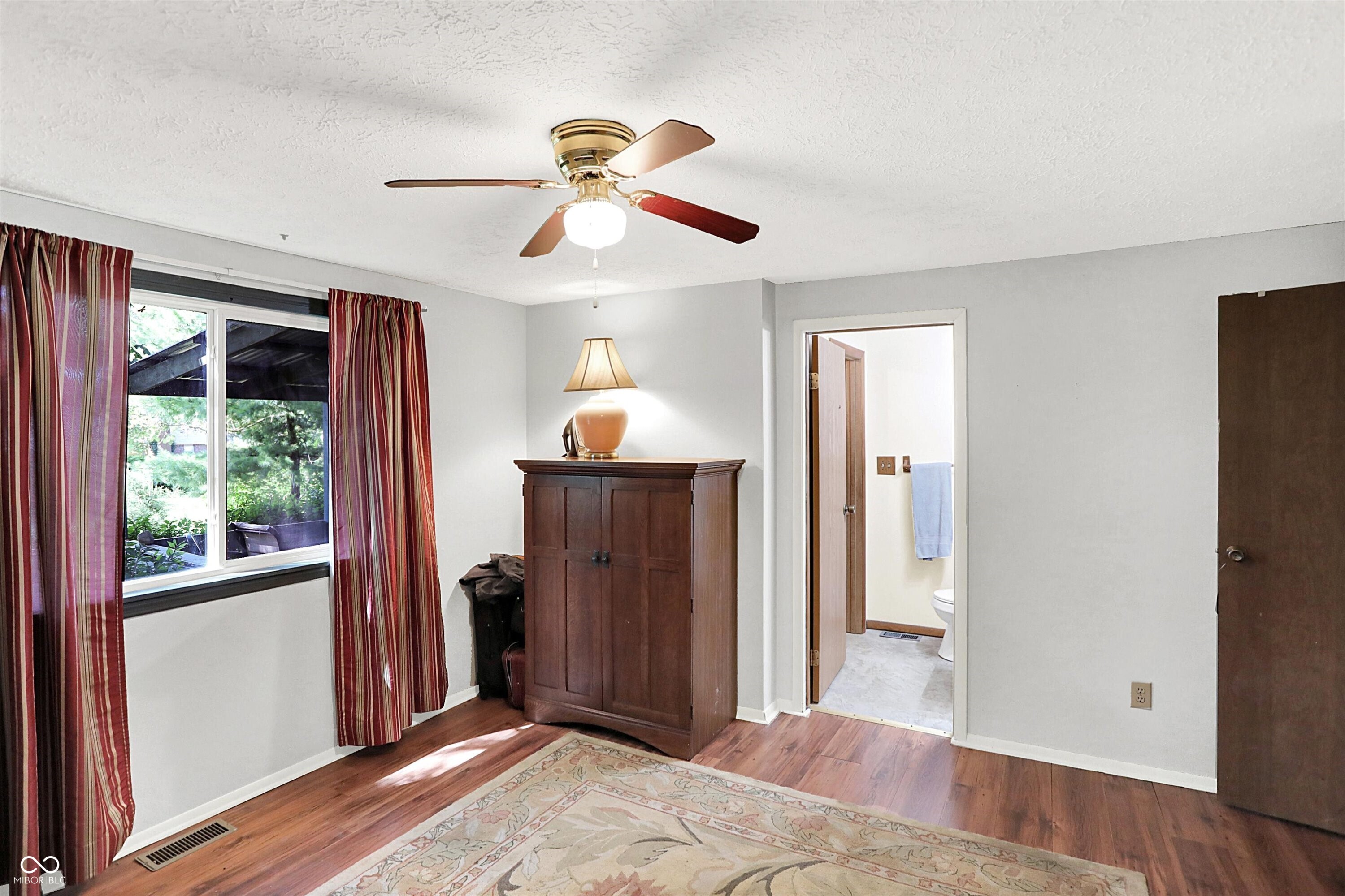 1104 Commission Road Greenwood, IN 46142 - Photo 13 of 31 Gallery Image 13