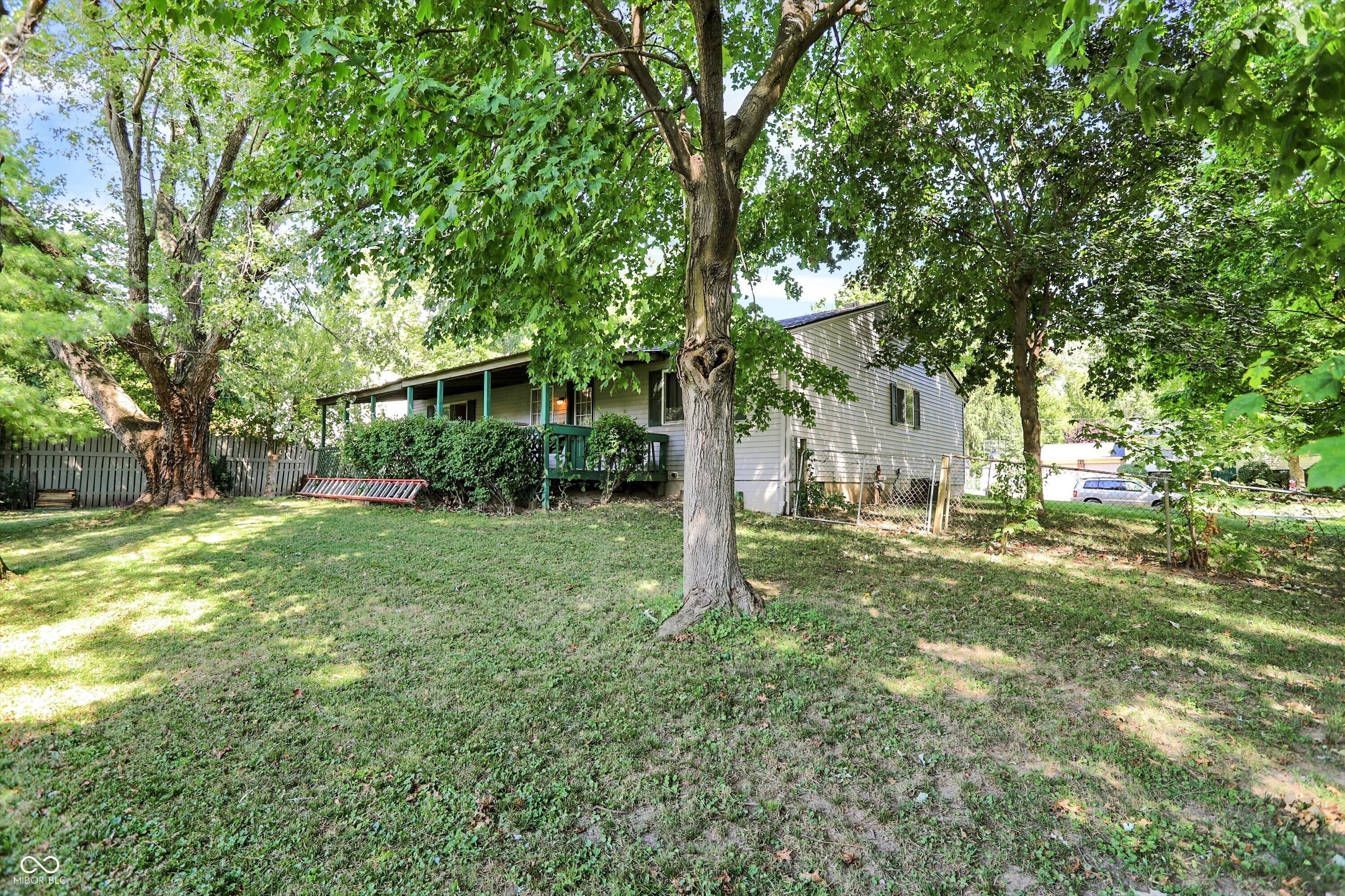 1104 Commission Road Greenwood, IN 46142 - Photo 26 of 31 Gallery Image 26