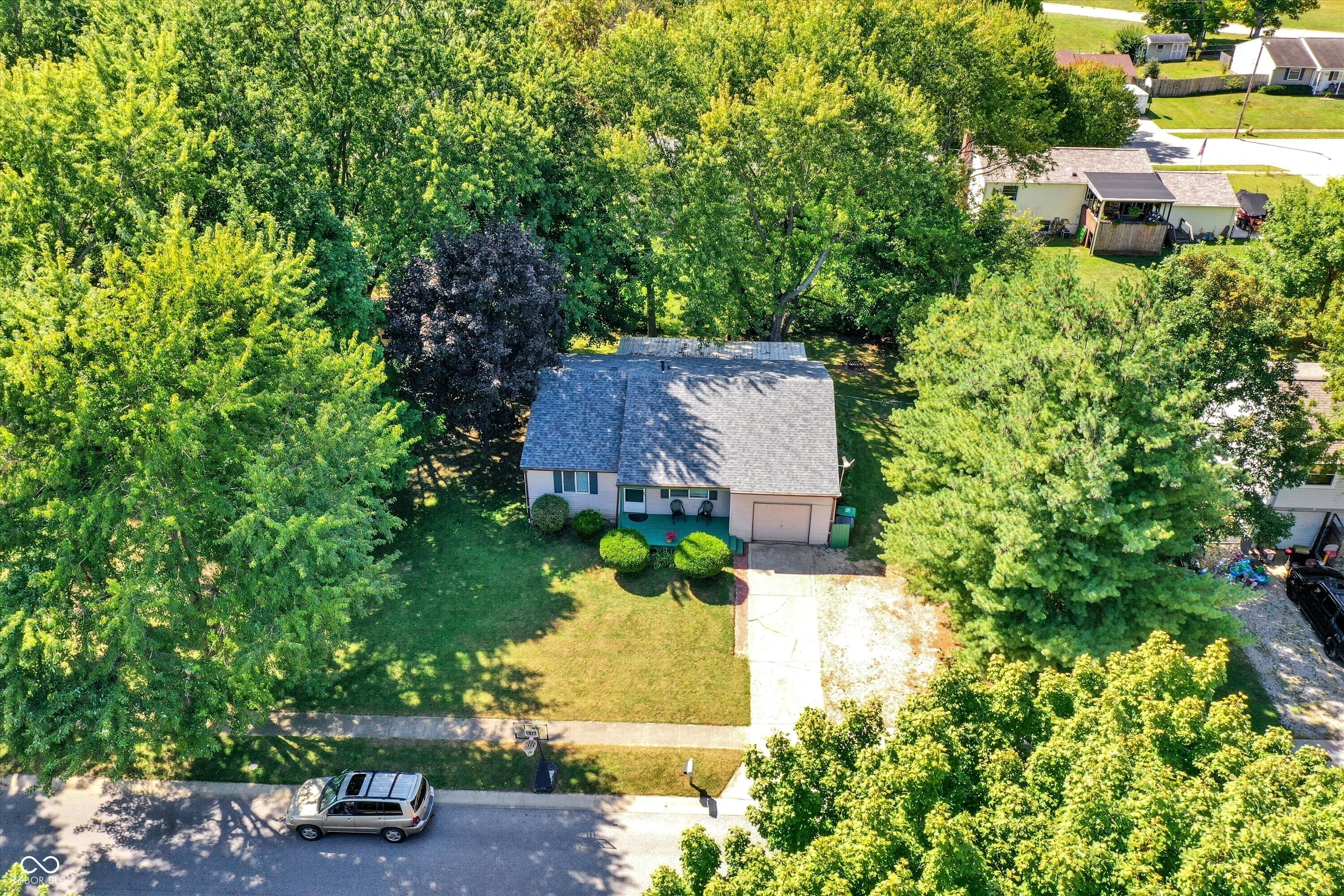 1104 Commission Road Greenwood, IN 46142 - Photo 28 of 31 Gallery Image 28