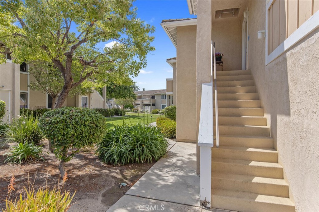 2915 Deacon Street, Unit 17 Simi Valley, CA 93065 - Photo 1 of 1