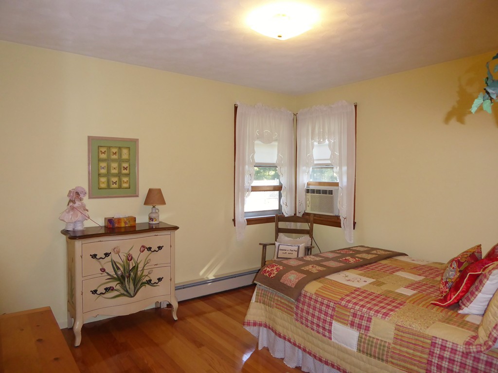 2 Hawthorne Road Wilbraham, MA 01095 - Photo 17 of 30