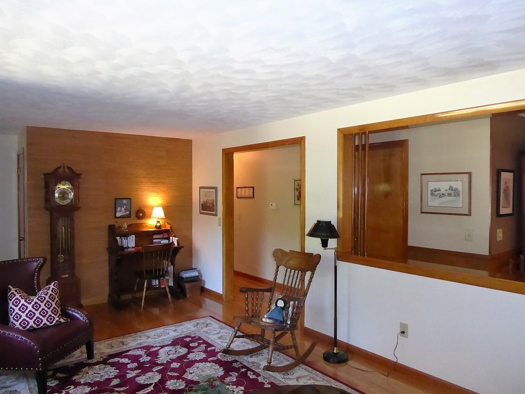 2 Hawthorne Road Wilbraham, MA 01095 - Photo 6 of 30