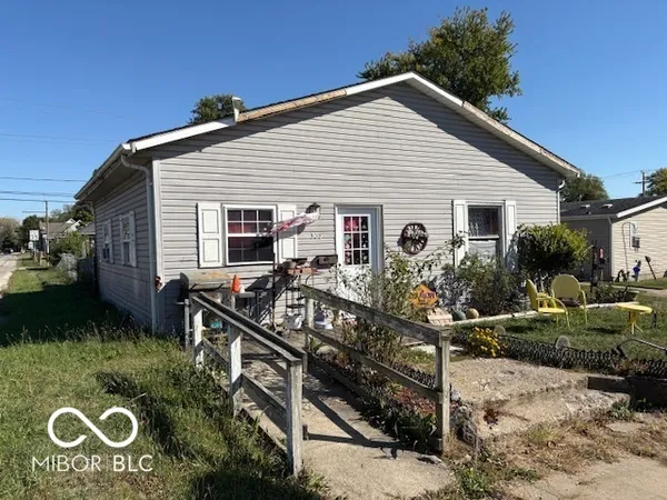 $63,900 | 539 North Plum Street, Albany, IN 47320