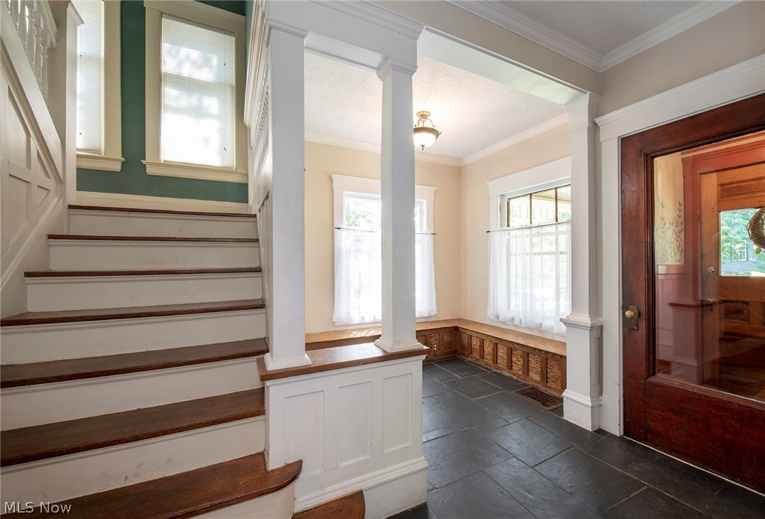 2965 Hampshire Road Cleveland, OH 44118 - Photo 18 of 35 Gallery Image 18