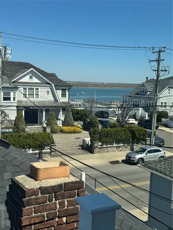 $3,700 | 102 Florida Street, Long Beach, NY 11561