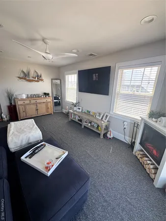 $3,700 | 102 Florida Street, Long Beach, NY 11561