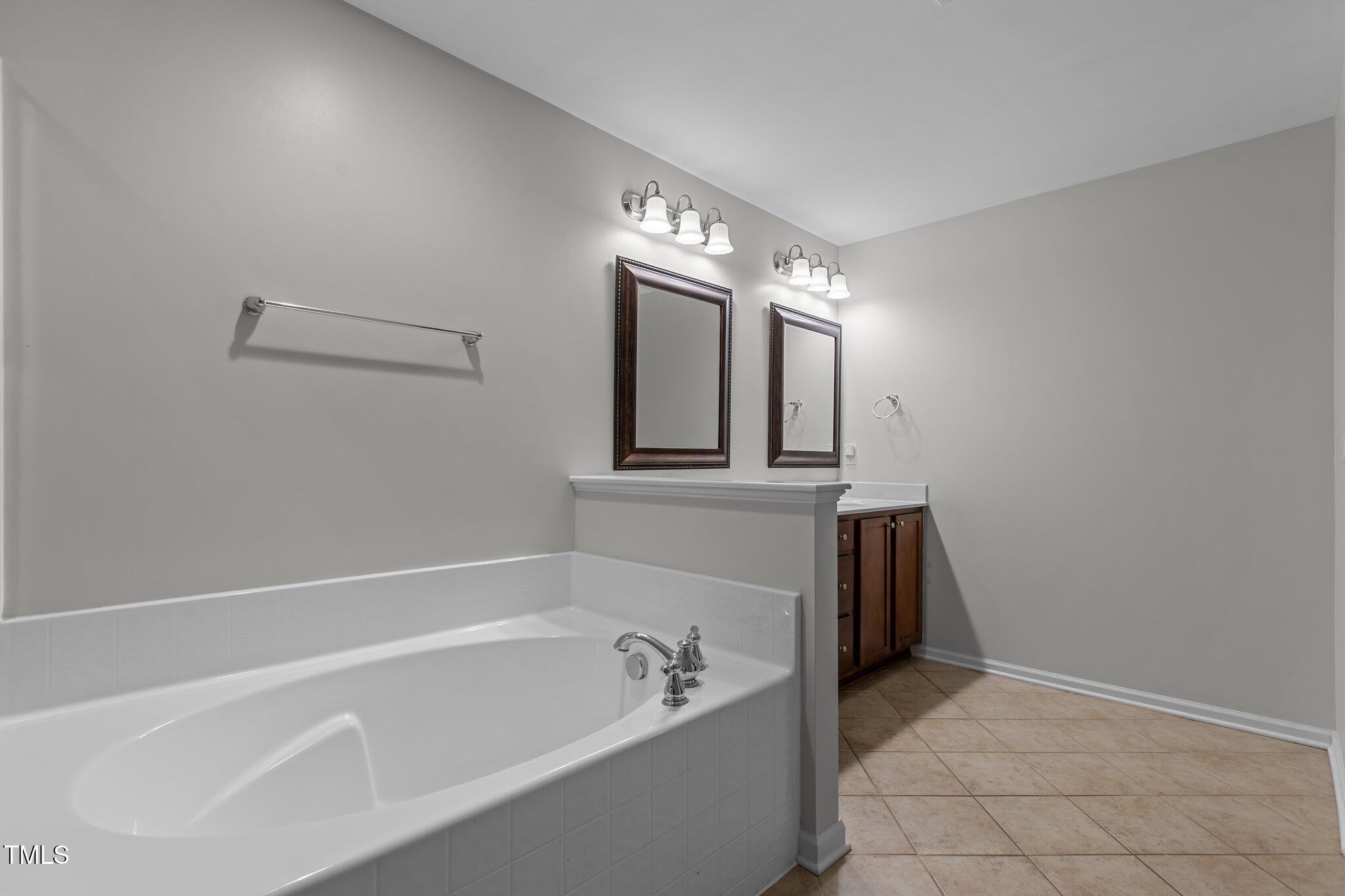 2736 Cloud Mist Circle Raleigh, NC 27614 - Photo 22 of 33 32-web-or-mls-IMGL1236