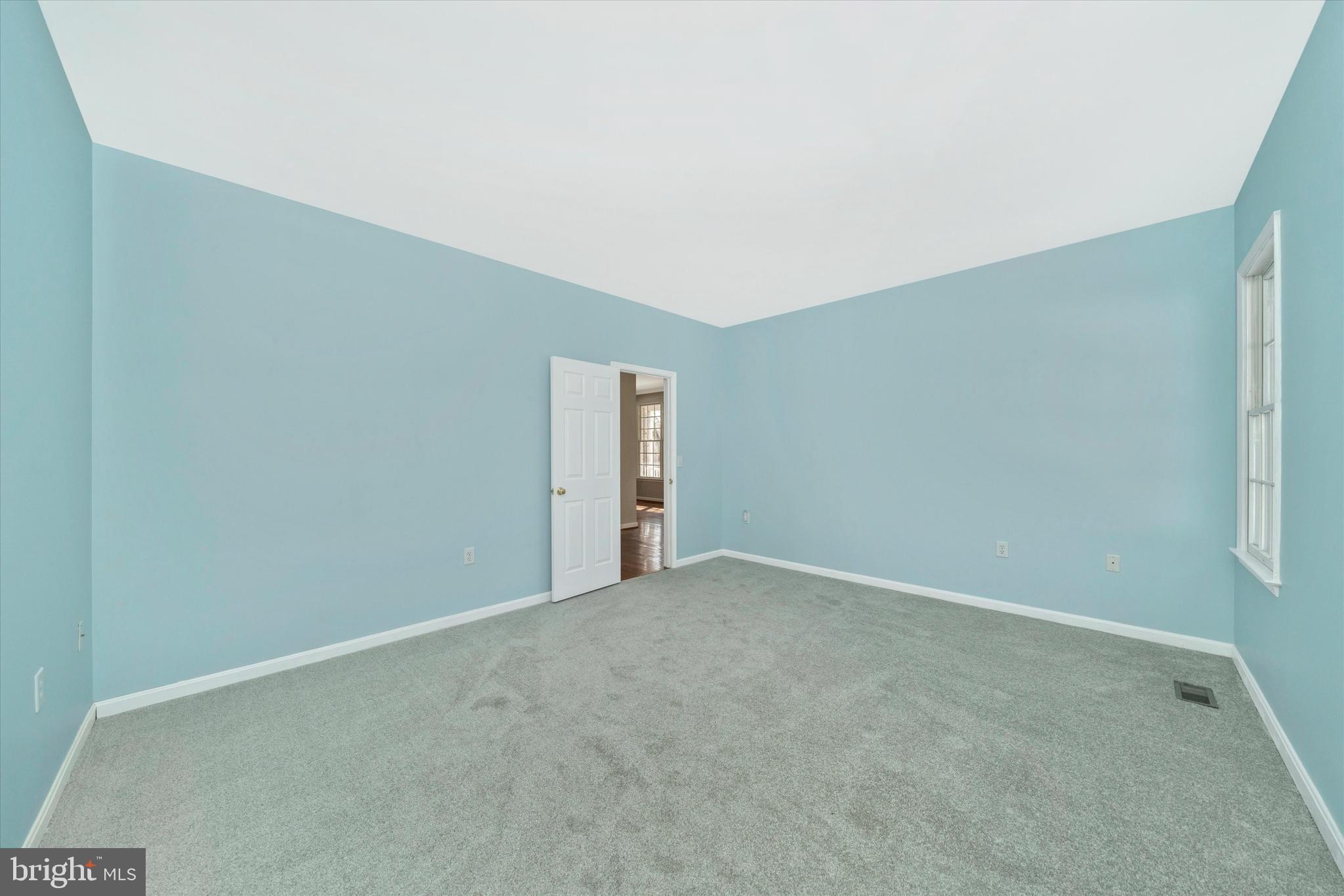 2240 Monument Road Myersville, MD 21773 - Photo 26 of 51