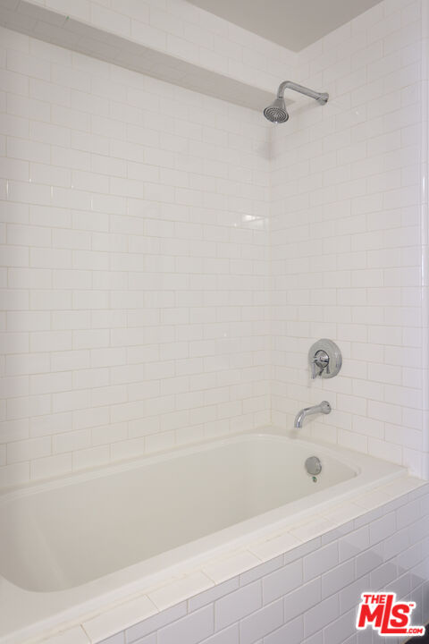 416 South Spring Street, Unit 809 Los Angeles, CA 90013 - Photo 23 of 39 Gallery Image 23