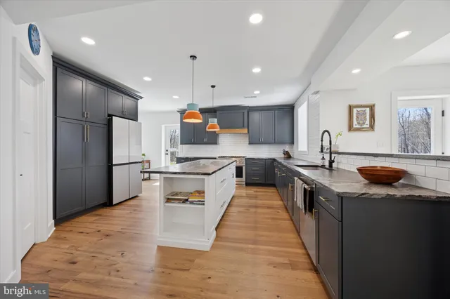 $1,100,000 | 1720 Highway 313, Perkasie, PA 18944