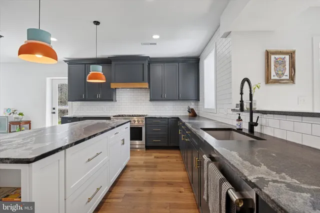 $1,100,000 | 1720 Highway 313, Perkasie, PA 18944