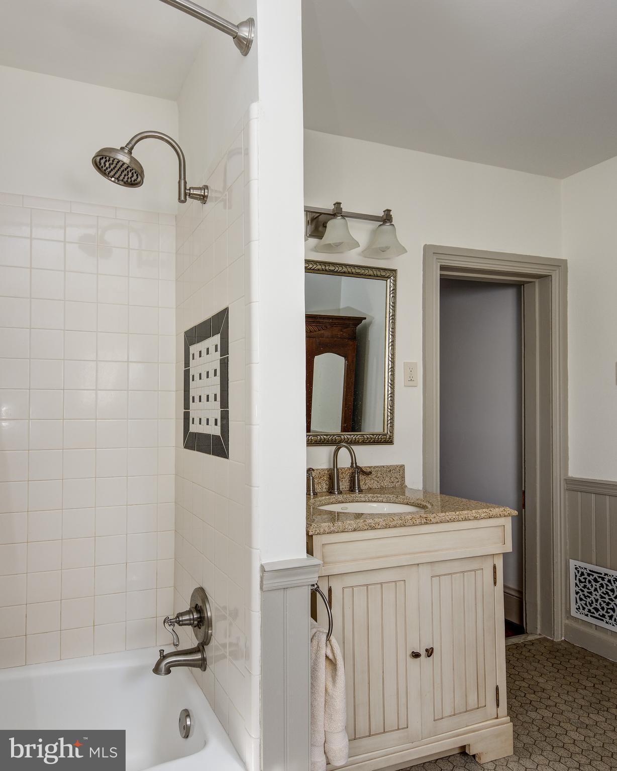 40 Grove Haddonfield Nj 08033 Haddonfield, NJ 08033 - Photo 50 of 68