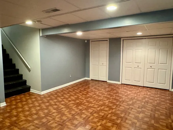 $3,200 | 871 Taralon Trail, Lake In The Hills, IL 60156