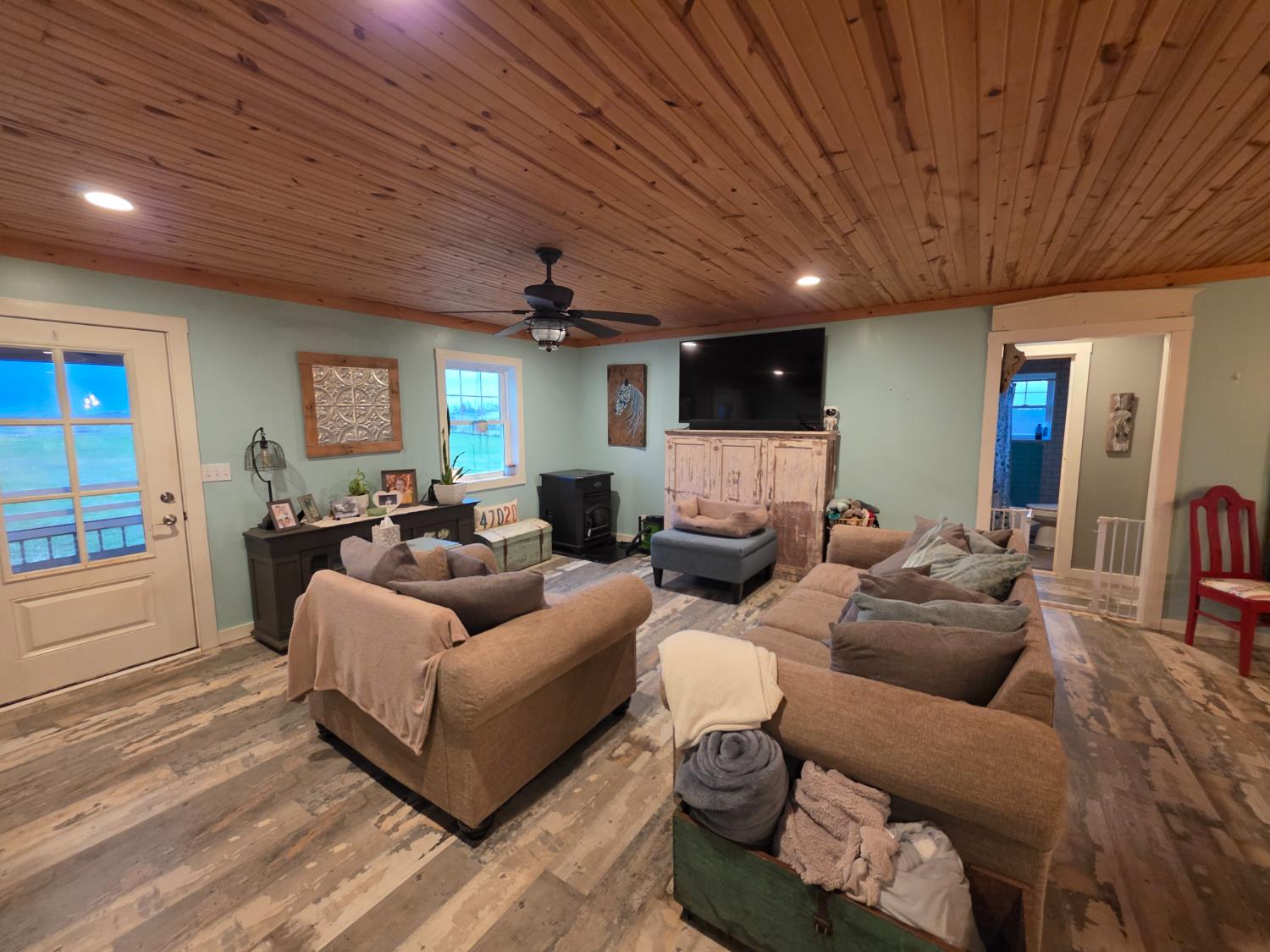 9373 Hominy Ridge Road Florence, IN 47020 - Photo 6 of 73
