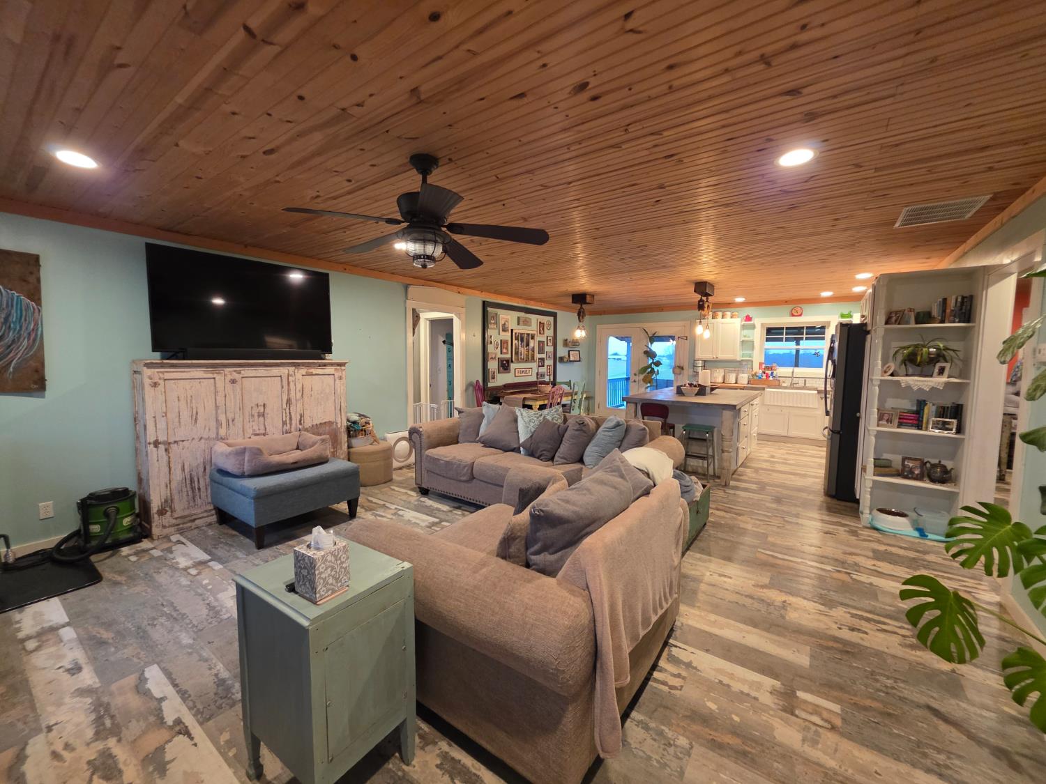9373 Hominy Ridge Road Florence, IN 47020 - Photo 7 of 73