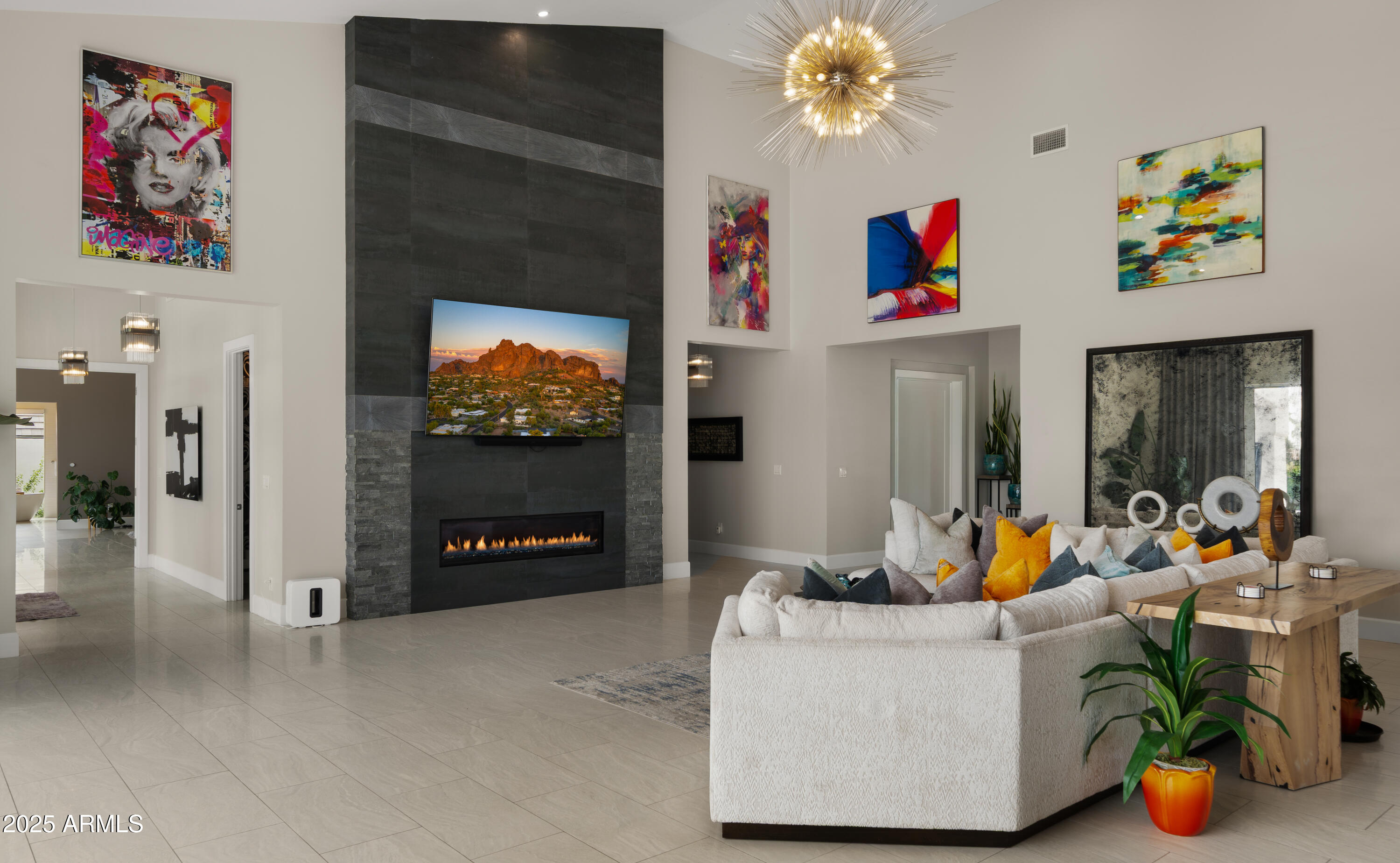 4425 North Arcadia Lane Phoenix, AZ 85018 - Photo 17 of 138 Great Room5