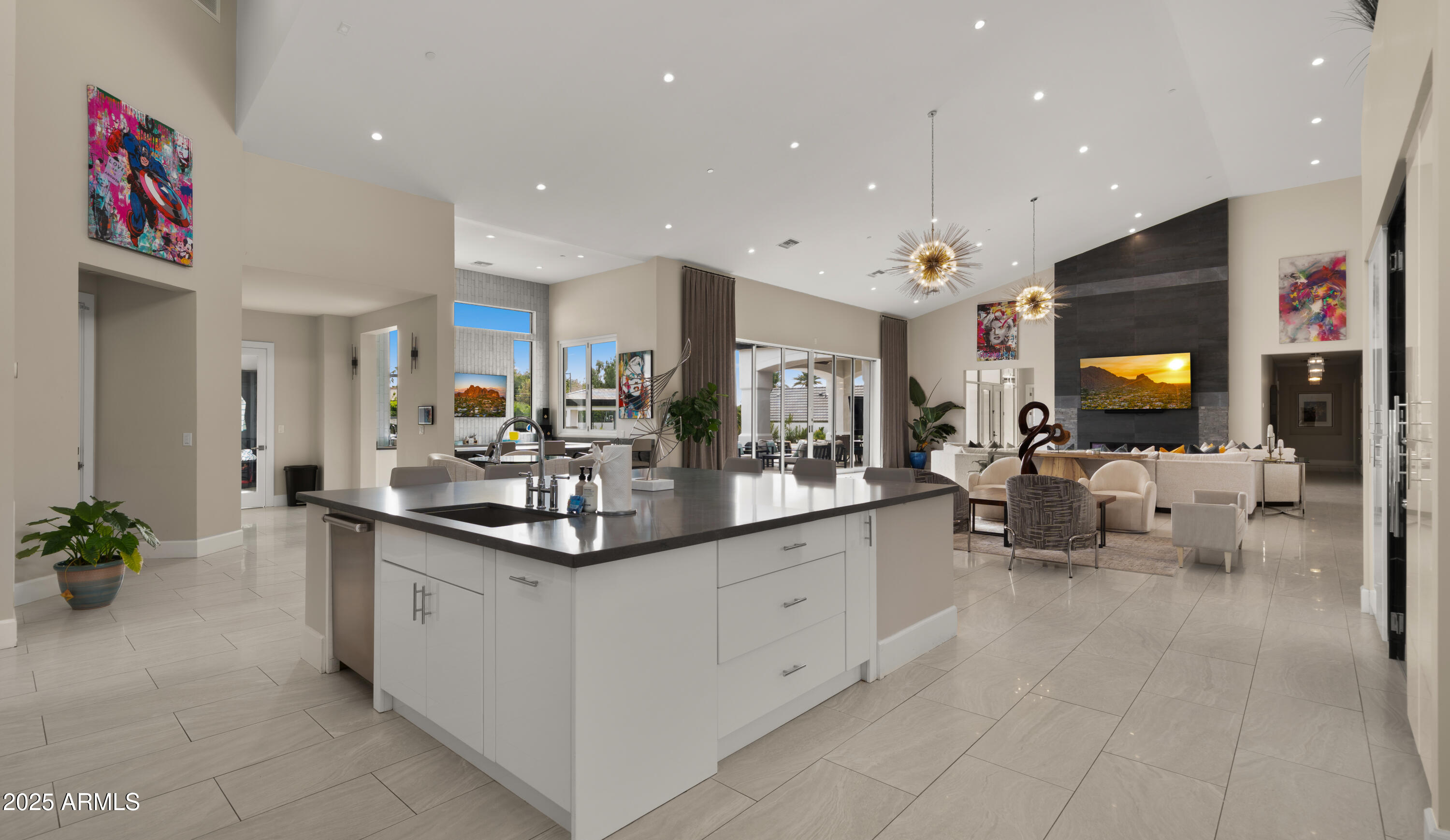 4425 North Arcadia Lane Phoenix, AZ 85018 - Photo 20 of 138 Great Room9