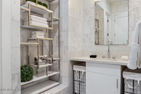 $12,700,000 | 4425 North Arcadia Lane, Phoenix, AZ 85018