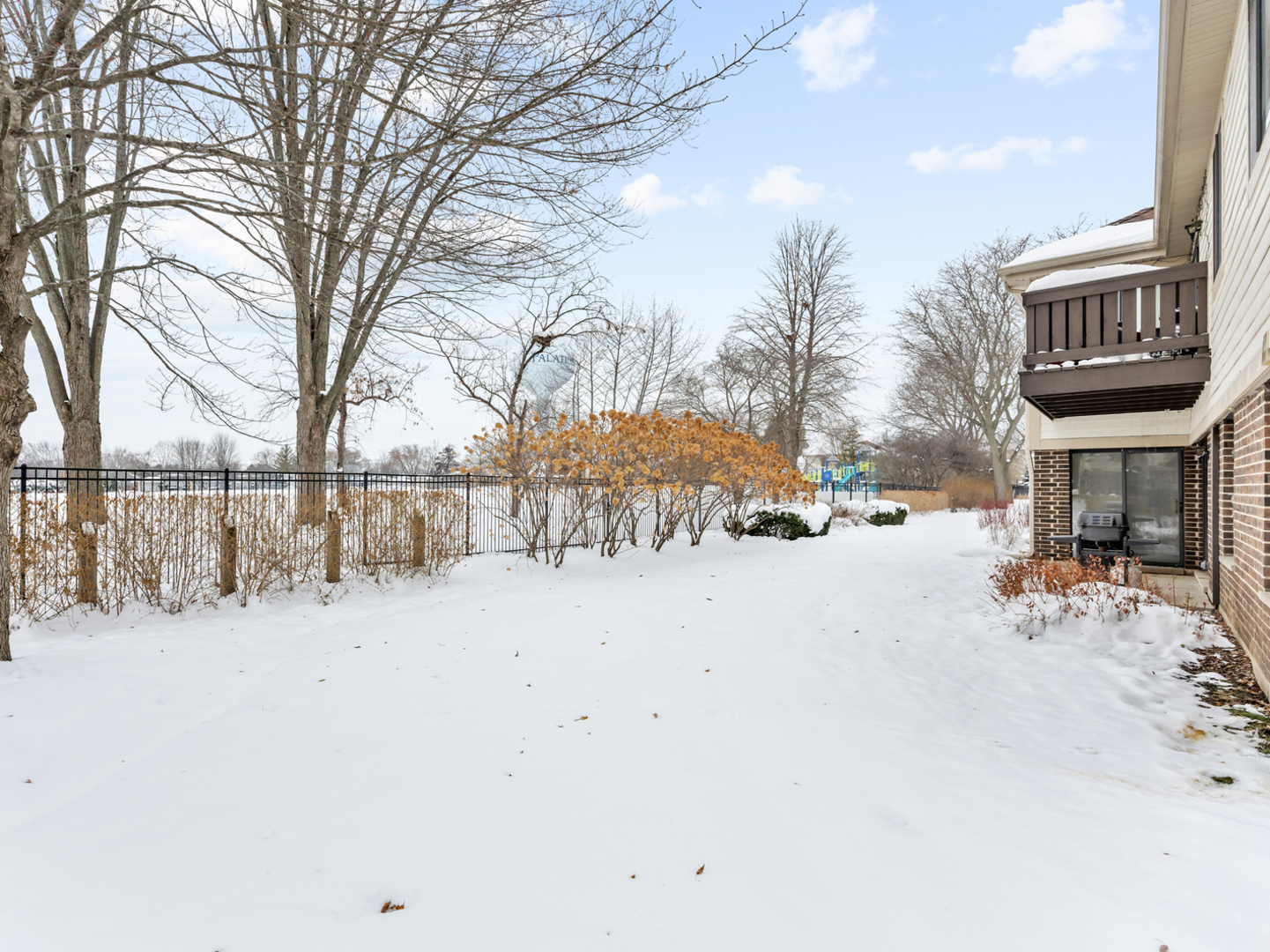 847 Coach Road, Unit 1 Palatine, IL 60074 - Photo 19 of 25 Gallery Image 19
