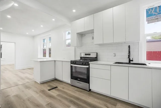 $209,000 | 2634 Bales Avenue, Kansas City, MO 64127