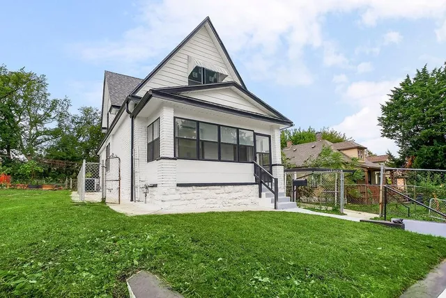 $209,000 | 2634 Bales Avenue, Kansas City, MO 64127