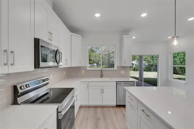 $660,000 | 16171 Northwest 243rd Way, High Springs, FL 32643