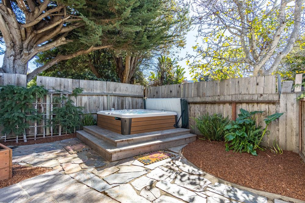 3562 Oliver Road Carmel, CA 93923 - Photo 40 of 46 Gallery Image 40