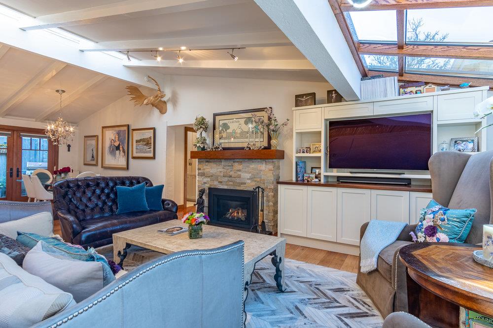 3562 Oliver Road Carmel, CA 93923 - Photo 6 of 46 Gallery Image 6