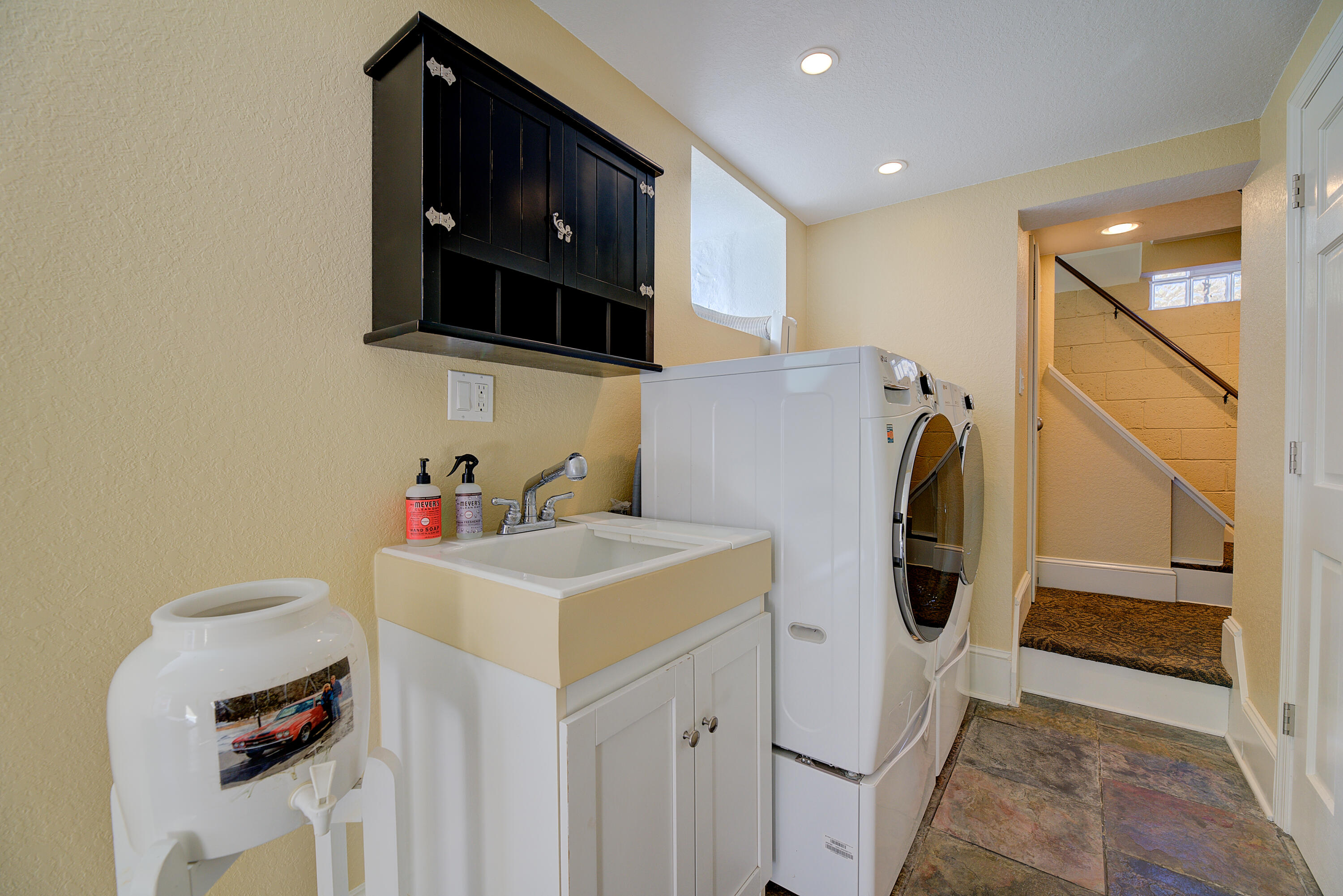 18 Highway 18 Delafield, WI 53018 - Photo 80 of 111 Laundry Area