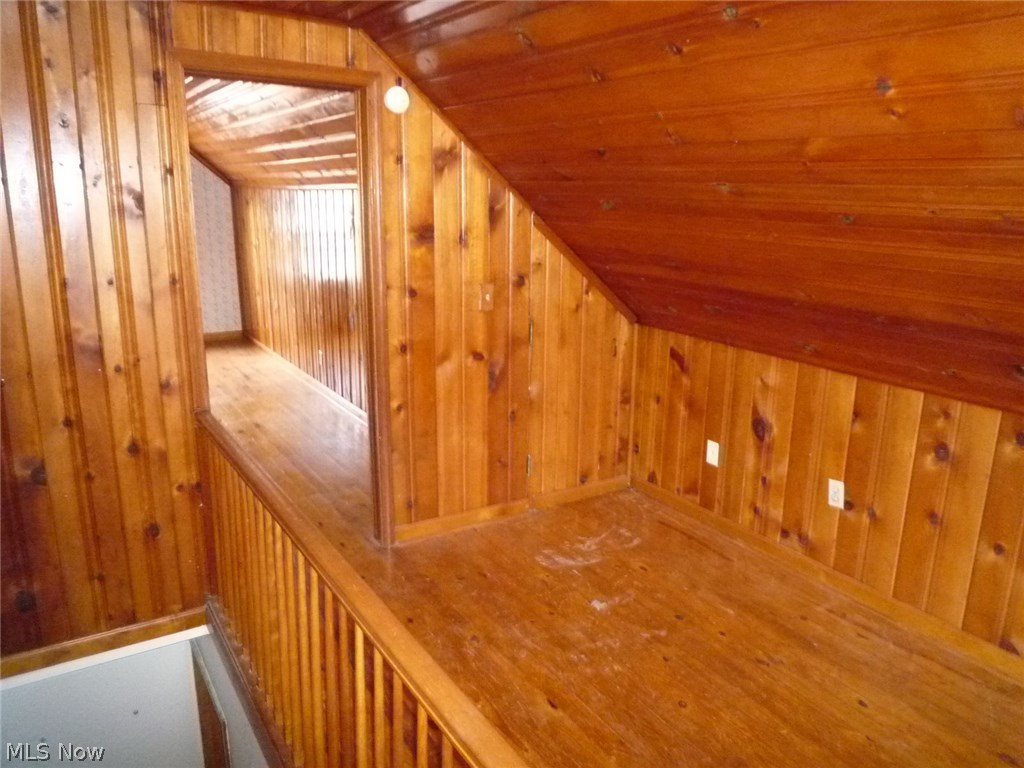 1931 Liberty Road Stow, OH 44224 - Photo 10 of 15