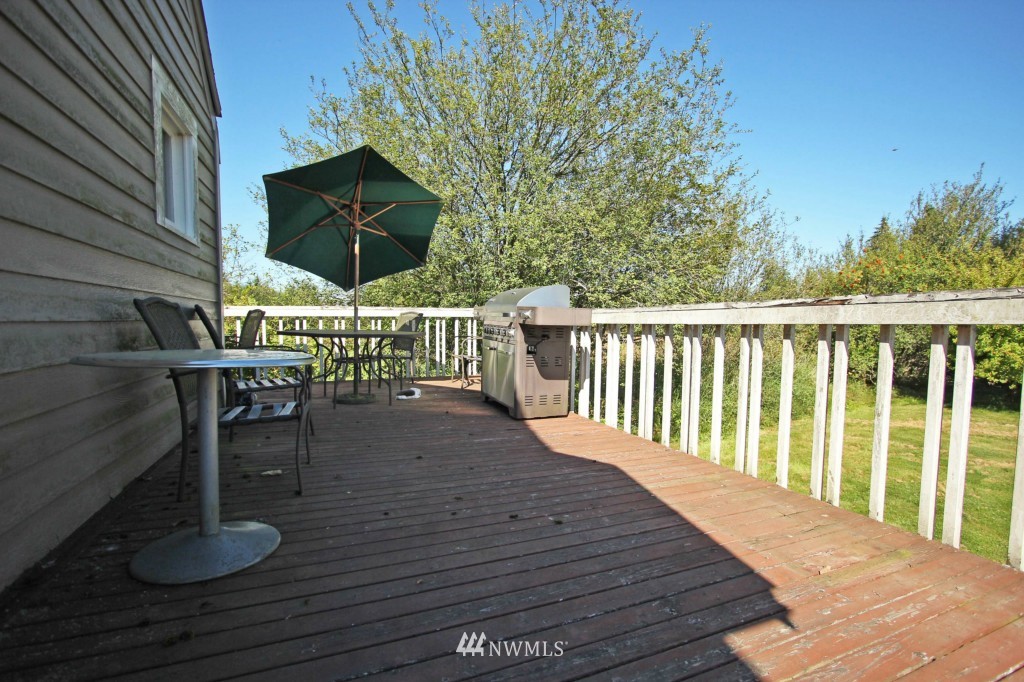 4470 Hall Road Blaine, WA 98230 - Photo 13 of 16