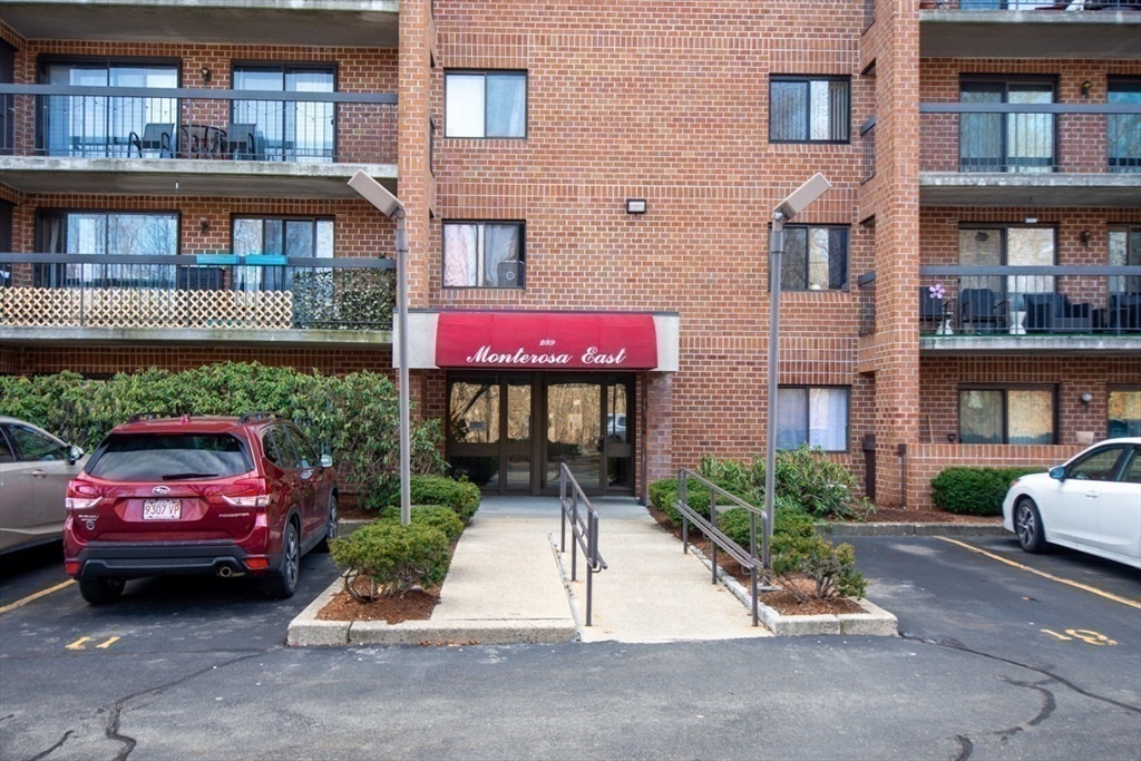 289 Elm Street, Unit 34B Medford, MA 02155 - Photo 3 of 29