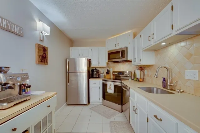 $535,000 | 289 Elm Street, Unit 34B, Medford, MA 02155