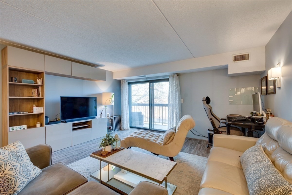 289 Elm Street, Unit 34B Medford, MA 02155 - Photo 10 of 29