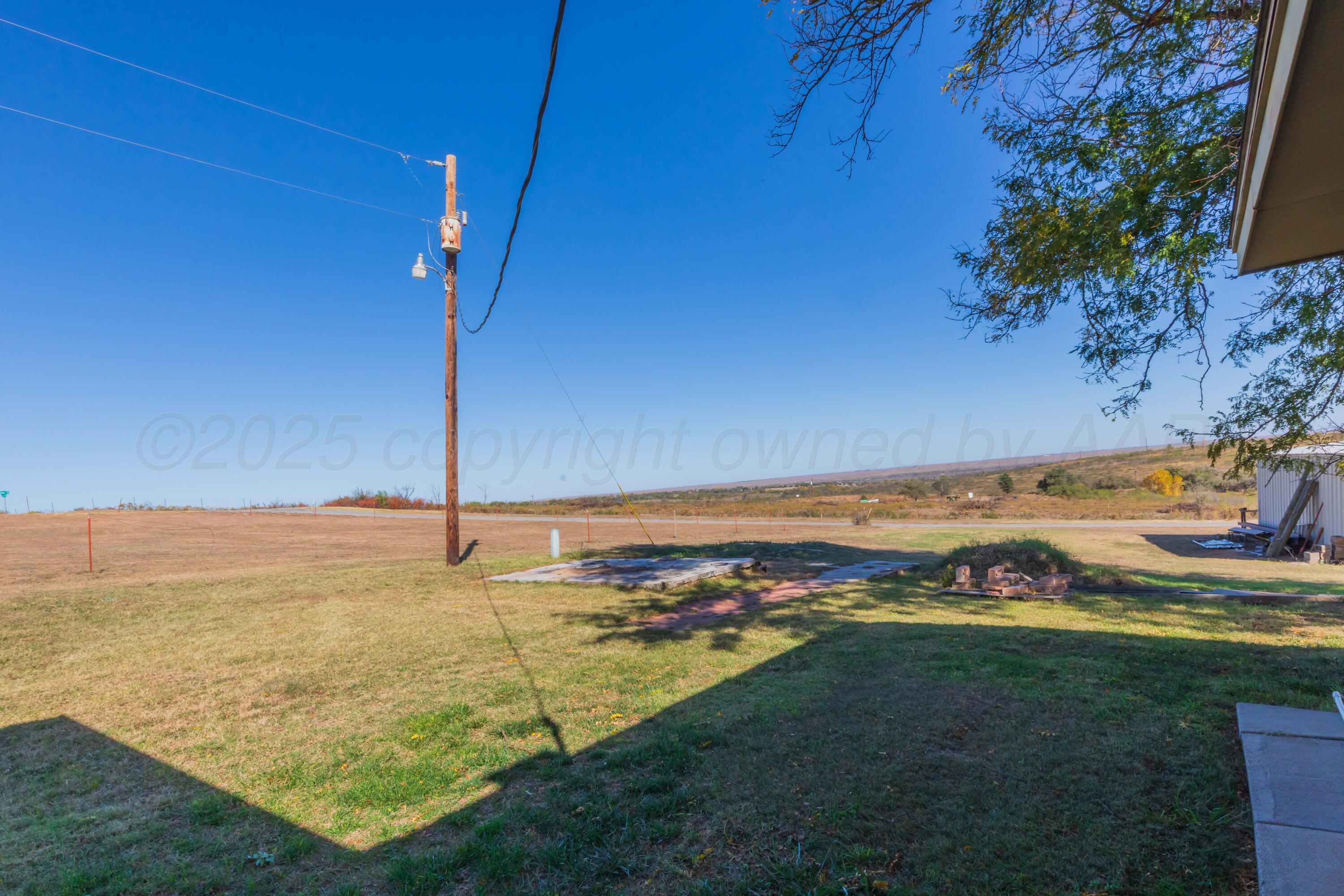 134 Eddie Street Canadian, TX 79014 - Photo 38 of 45 a view of an ocean