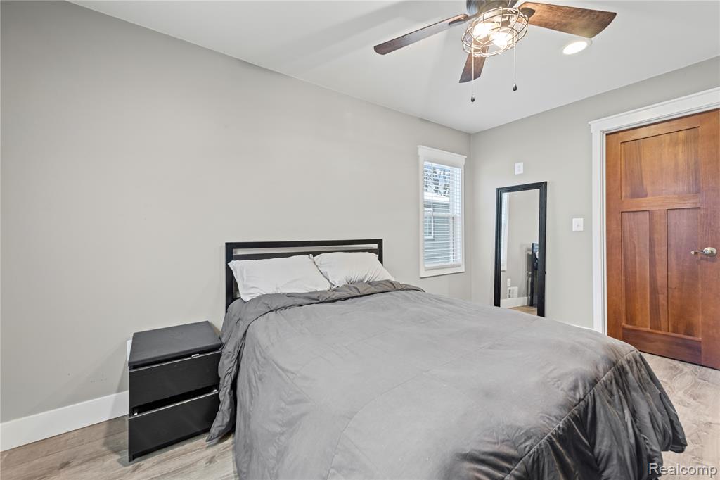 24342 Wick Road Taylor, MI 48180 - Photo 23 of 34 Gallery Image 23