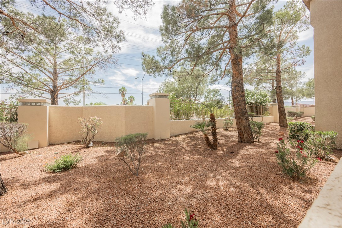 7400 West Flamingo Road, Unit 1082 Las Vegas, NV 89147 - Photo 37 of 44
