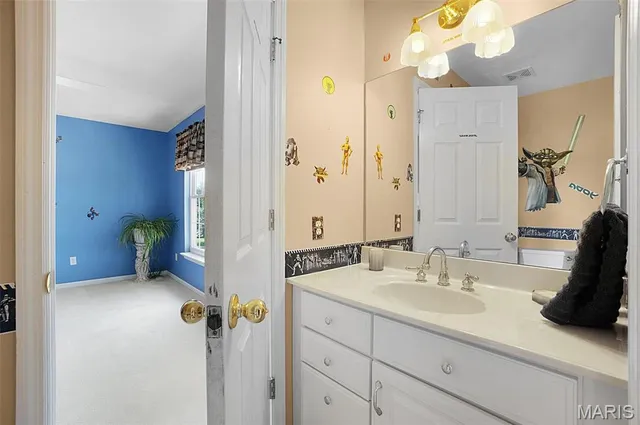 $1,150,000 | 848 Golden Meadows Drive, Defiance, MO 63341