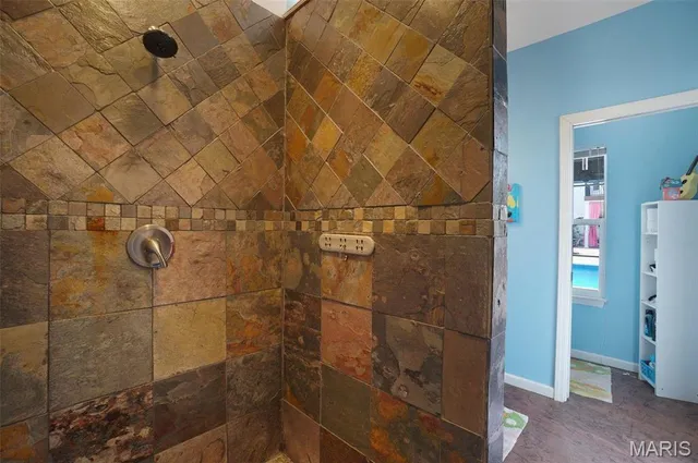 $1,150,000 | 848 Golden Meadows Drive, Defiance, MO 63341