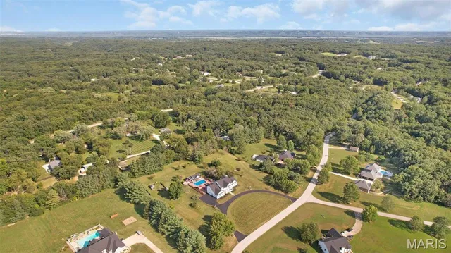 $1,150,000 | 848 Golden Meadows Drive, Defiance, MO 63341