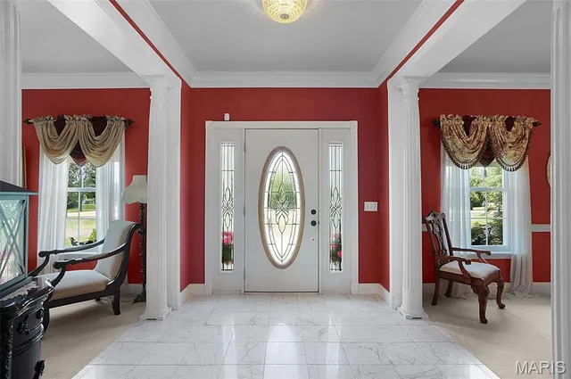 $1,150,000 | 848 Golden Meadows Drive, Defiance, MO 63341