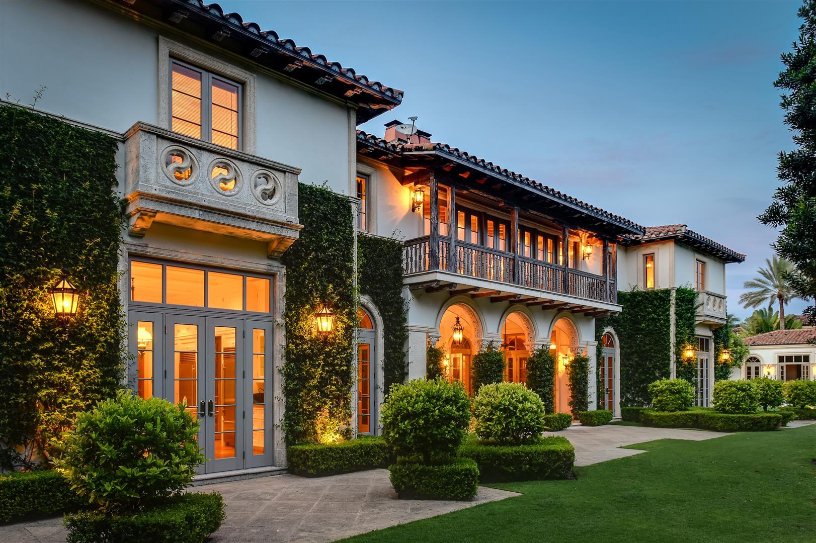 160 Woodbridge Road Palm Beach, FL 33480 - Photo 2 of 23 Exterior